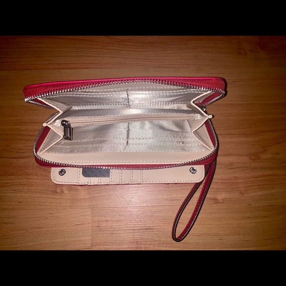 GUESS Zip Around Wallet In Color Punch - Picture 7 of 8